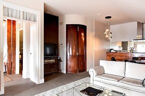 Palacete Chafariz D'El Rei by Unlock Hotels
