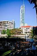 Anchor Down Apartments