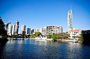 Anchor Down Apartments