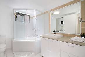 Blue Waters Apartments