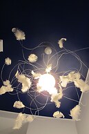 Crystal Suites Old Town