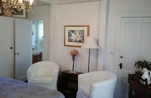 Seagull Inn
