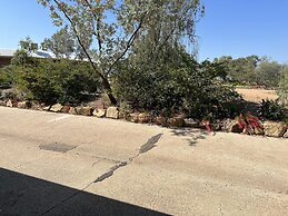 Albert Park Motor Inn