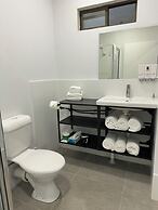 Longreach Motor Inn