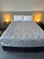 Longreach Motor Inn