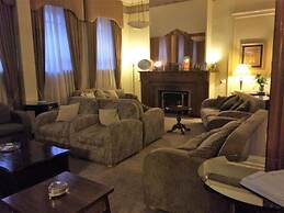 Royal Exchange Hotel