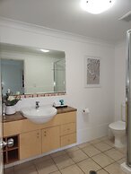 Central Plaza Port Douglas Apartments