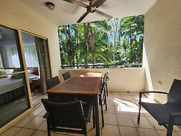 Central Plaza Port Douglas Apartments