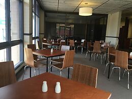 Opal Inn Hotel Motel