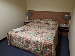 Opal Inn Hotel Motel