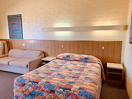 Opal Inn Hotel Motel