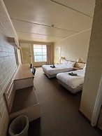 Opal Inn Hotel Motel