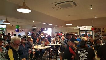 Opal Inn Hotel Motel