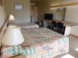 Opal Inn Hotel Motel