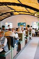 Coogee Bay Boutique Hotel