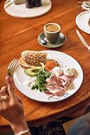 Coogee Bay Boutique Hotel