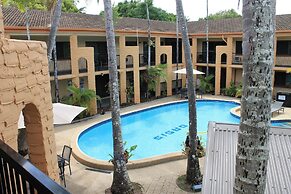 Oasis Inn Cairns