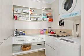 Sea Point On Trinity Beach