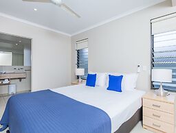 Sea Point On Trinity Beach