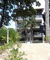 Sea Point On Trinity Beach