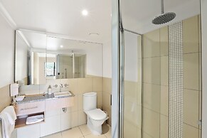 Sea Point On Trinity Beach