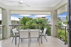 Sea Point On Trinity Beach