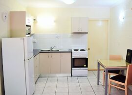 Coconut Grove Holiday Apartments