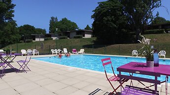 VVF Montpeyroux Auvergne, Parent