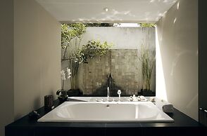 Kayumanis Nusa Dua Private Villa & Spa
