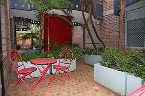 Mariners Court Hotel Sydney