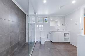 Shingley Beach Resort