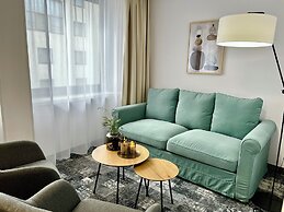 City Hotel
