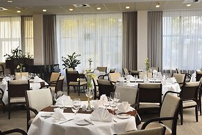 City Hotel