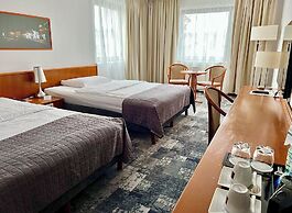 City Hotel