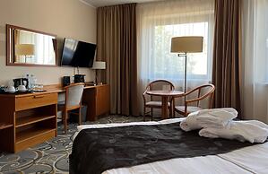 City Hotel