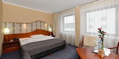City Hotel
