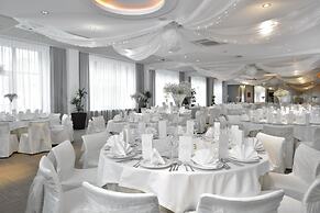 City Hotel