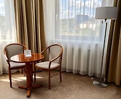City Hotel