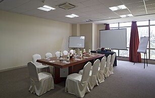 Clarks Exotica Convention, Resort & Spa