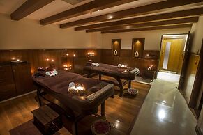 Clarks Exotica Convention, Resort & Spa