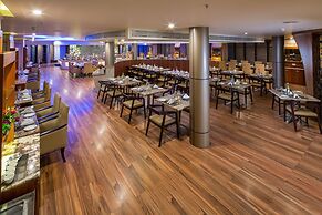 Clarks Exotica Convention, Resort & Spa