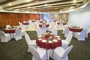 Clarks Exotica Convention, Resort & Spa