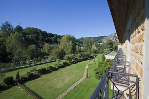 Parador De Cangas De Onis