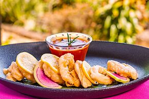 Zirahuen Forest And Resort