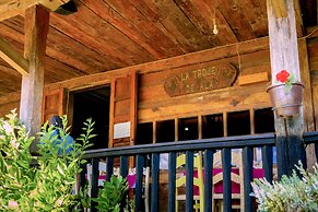 Zirahuen Forest And Resort