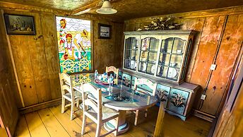 Zirahuen Forest And Resort