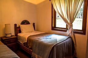 Zirahuen Forest And Resort