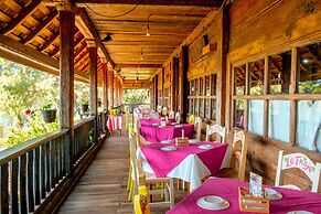 Zirahuen Forest And Resort