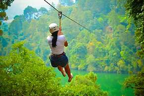 Zirahuen Forest And Resort