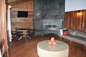 Zirahuen Forest And Resort